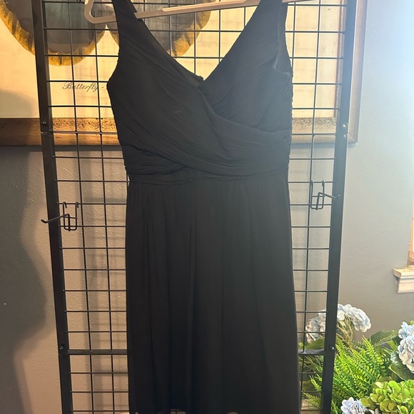 J. Crew Black Sleeveless V-Neck Cocktail Dress - Picture 2 of 10